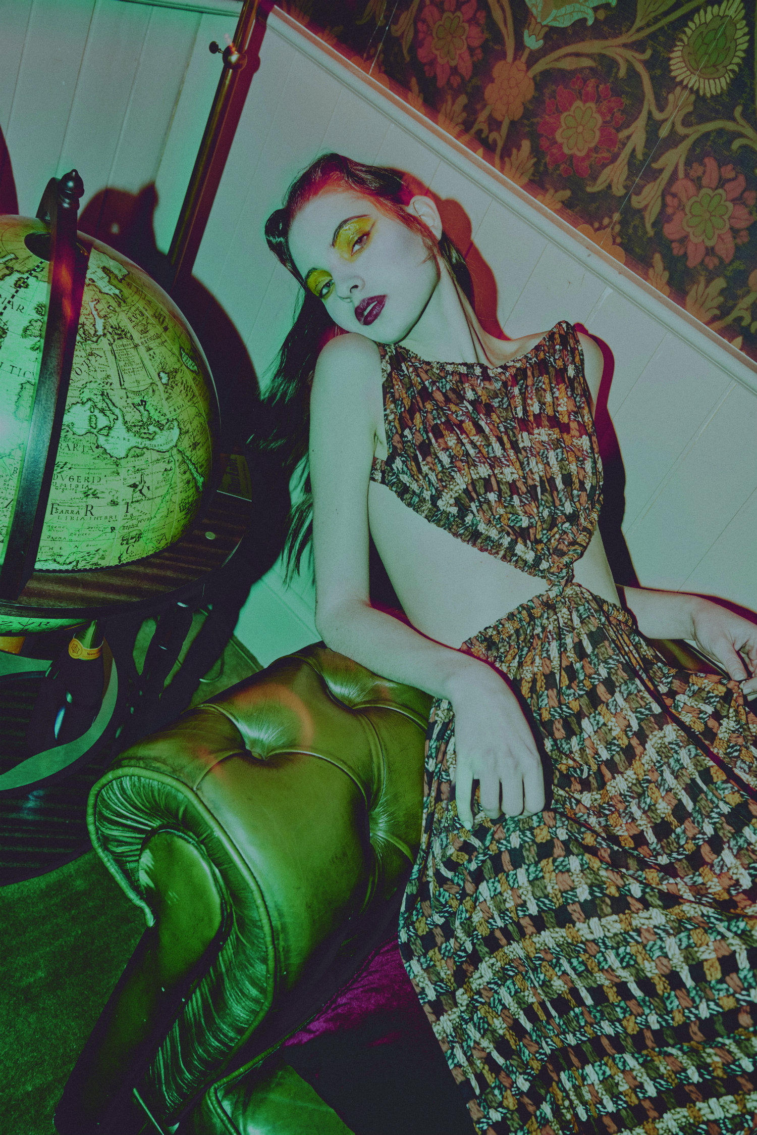 REVOLUTION ISSUE INDIE EDITORIAL FASHION PARIS